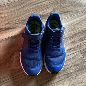 Nike Star Runner